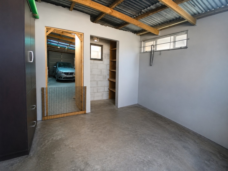 2 Bedroom Property for Sale in Heather Park Western Cape